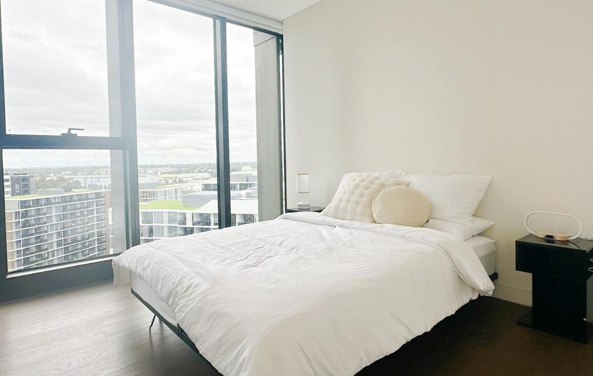 Sunset Serenity 2 Bedroom Apt In Olympic Park *